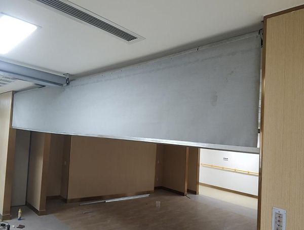 如果防煙分區(qū)長度過長，如何安裝電動(dòng)擋煙垂壁？